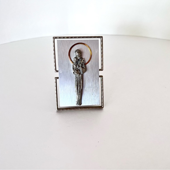 Vintage A.L. 88% Pure Pewter Jesus Religious Figurine On Wooden Plaque Italy - Picture 3 of 4